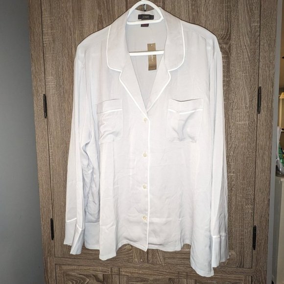 NEW J. Crew Easy-luxe eco long-sleeve pajama Button Up PJ Top Shirt Pale Sky NWT - Picture 1 of 3